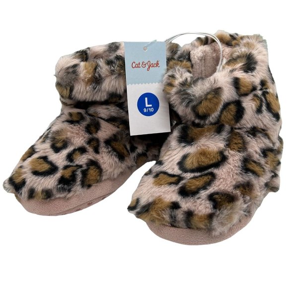 Cat & Jack Other - Girl's Pink Leopard Plush Slippers Youth L 9/10 NWT
